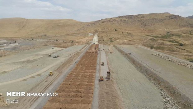 شهرستان دلفان و دو دهه انتظار روی خط محرومیت