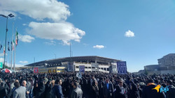 University students protest against old transport fleet 