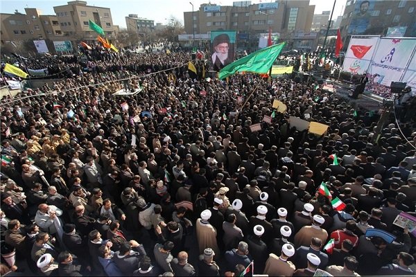 همدان پیشتاز مقابله با فتنه‌گری/چشم بصیرتی که حماسه‌ساز شد 