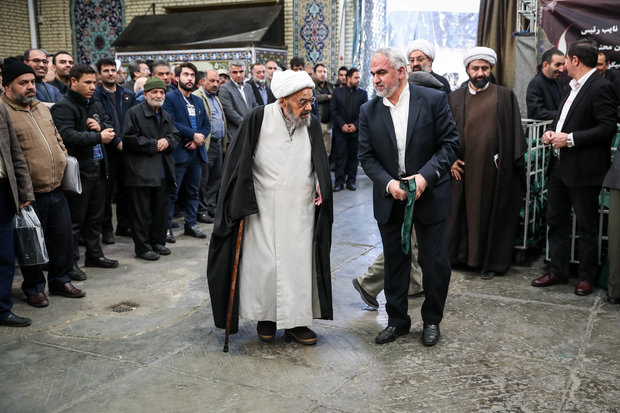 Memorial service for the late Ayat. Hashemi Shahroudi holds in Ark Mosque 