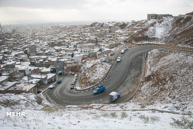 First snow in Tabriz this year