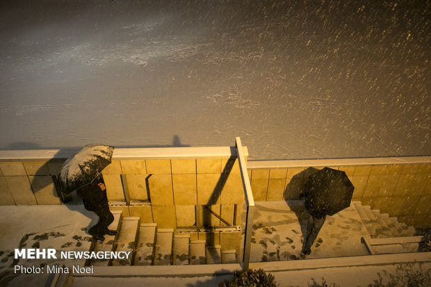 First snow in Tabriz this year