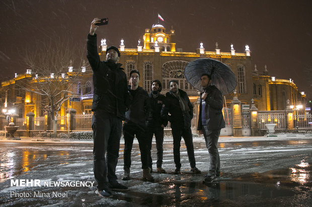 First snow in Tabriz this year