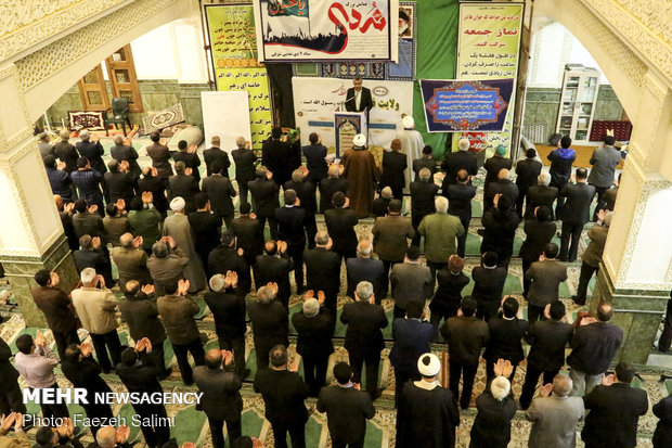 امام‌جمعه‌ای برای همه هفته