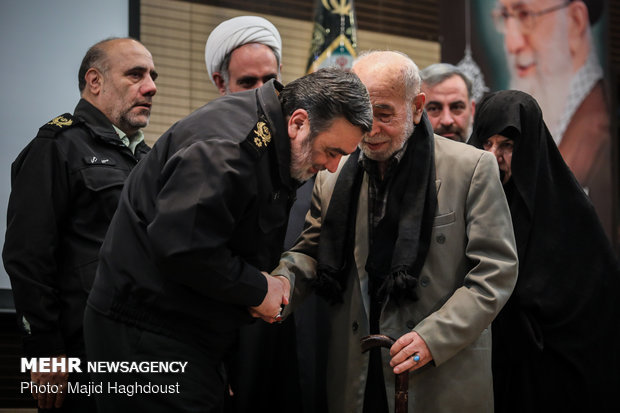 همایش فرماندهان و مدیران فرماندهی انتظامی تهران بزرگ