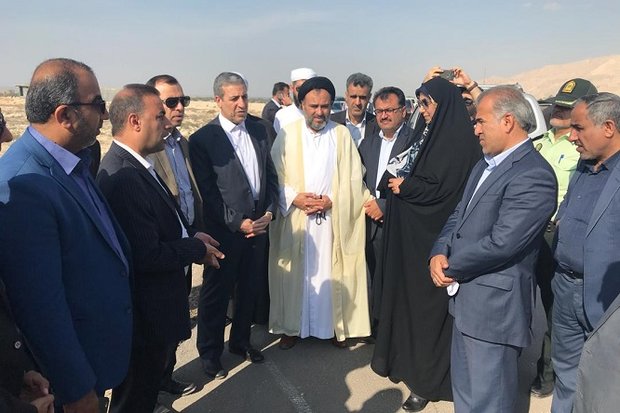 زیرساخت‌های تفریحی و اقامتی در شهرستان عسلویه توسعه یابد