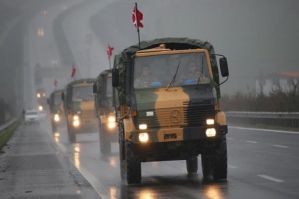 TSK'nın Suriye sınırına askeri sevkiyatı devam ediyor