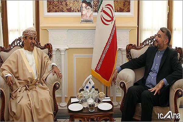 Iranian Parliamentary official meets with Omani ambassador 