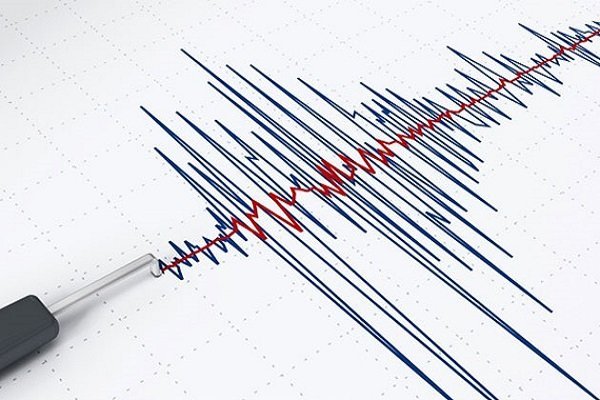 زلزله ۳.۷ ریشتری شهرستان عسلویه را لرزاند