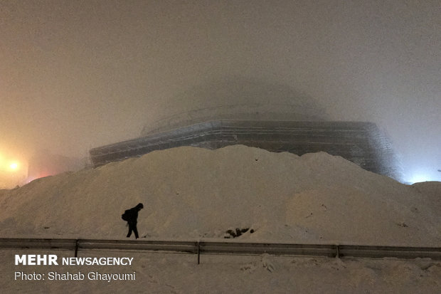 First winter snow blankets Tehran