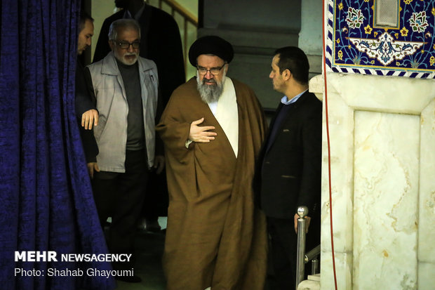 اولین نمازجمعه تهران به امامت حجّت‌الاسلام حاج‌علی‌اکبری