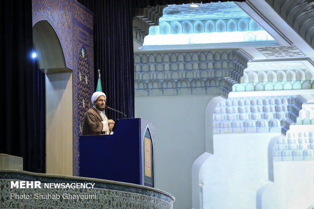 اولین نمازجمعه تهران به امامت حجّت‌الاسلام حاج‌علی‌اکبری