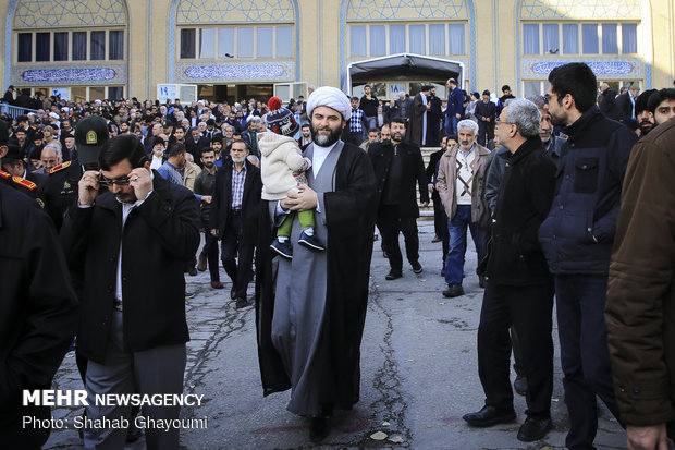 اولین نمازجمعه تهران به امامت حجّت‌الاسلام حاج‌علی‌اکبری