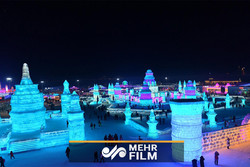 VIDEO: Ice and snow festival dazzles tourists in China’s Harbin