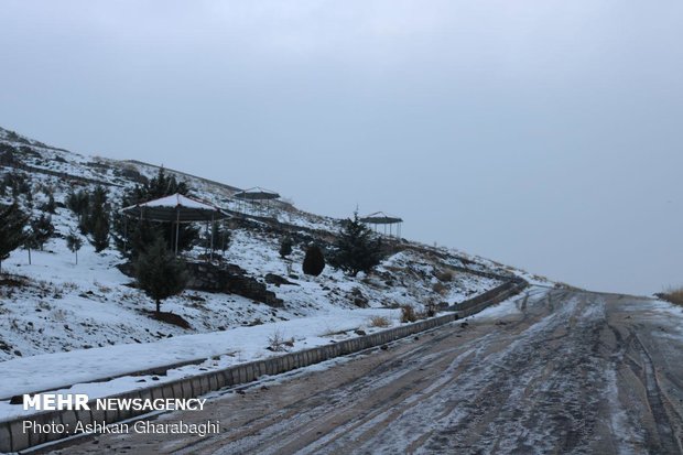 راه ۷۰ روستای در محاصره برف در کردستان بازگشایی شد