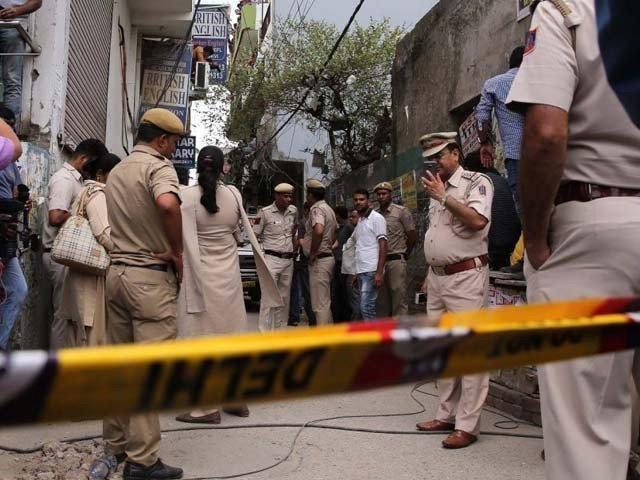بھارتی پولیس کی جانب سے مسلسل ہراساں کیے جانے پر مسلمان خاندان نے خود کشی کرلی