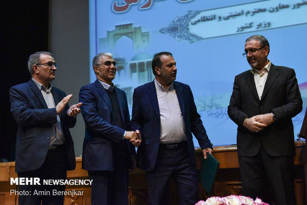 تودیع و معارفه استاندار جدید فارس