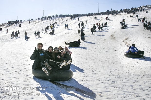 التزلج على العجلات في خراسان الشمالية