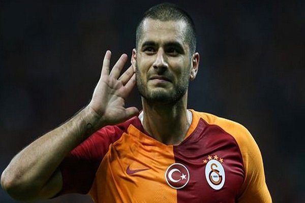 Galatasaray'da Eren Derdiyok krizi devam ediyor