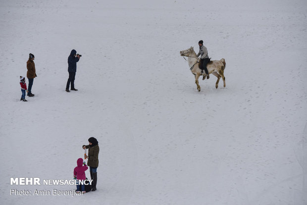 ​Pooladkaf ski resort in Fars provinceلادکف فارس