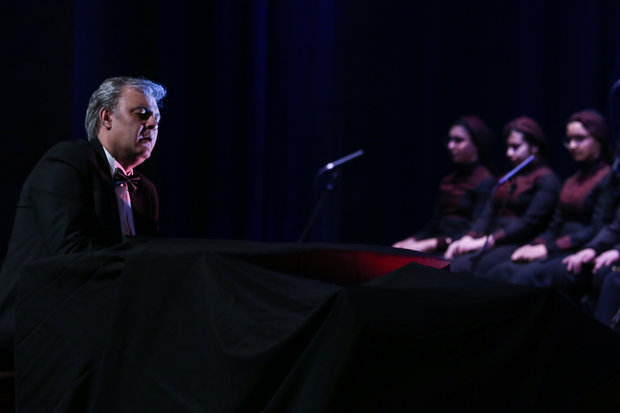 Namira Choir stages concert at Vahdat HAll