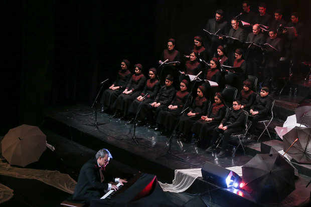 Namira Choir stages concert at Vahdat HAll