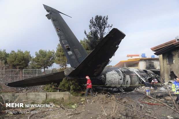 Fatal plane crash at Fath Airport in Karaj