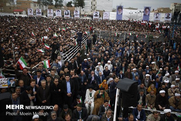 مشاهد من لقاء روحاني بأهالي محافظة "كلستان"