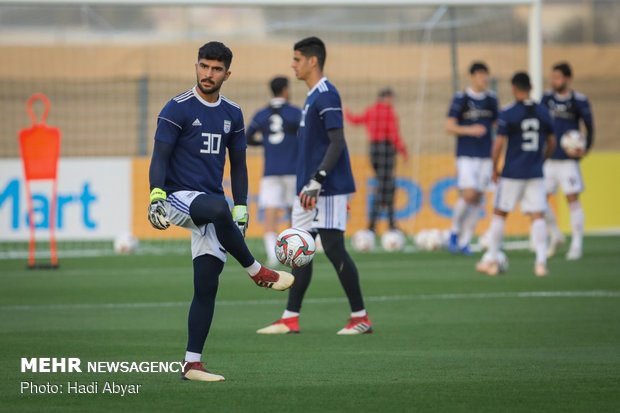 İranlı milli futbolcular Irak maçı için hazırlanıyor