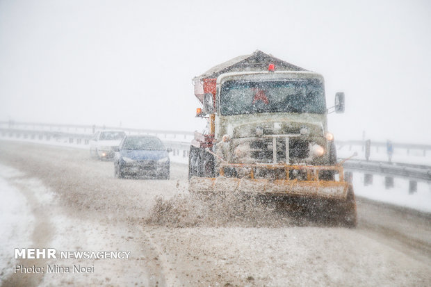 Plowing snow from roads of East Azerbaijan province