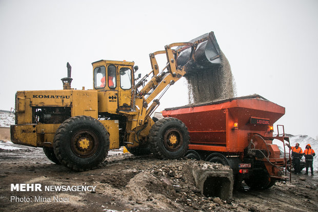 Plowing snow from roads of East Azerbaijan province