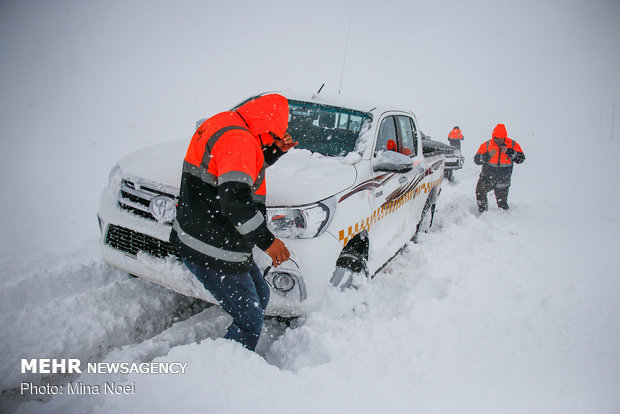 Plowing snow from roads of East Azerbaijan province