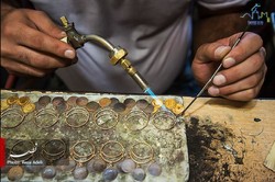 Over 700 crafters in Yazd engage in traditional ornamentation