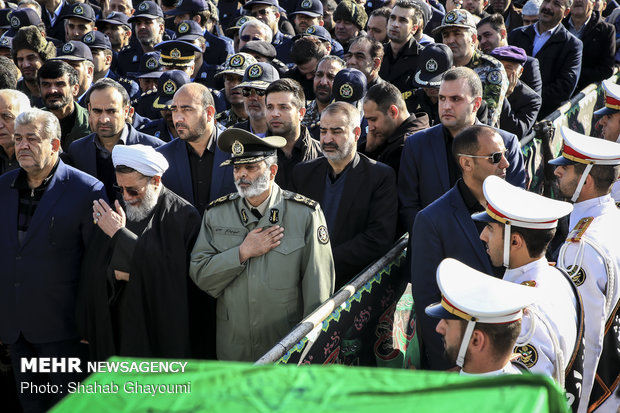 مراسم تشییع شهدای حادثه سقوط بوئینگ ۷۰۷