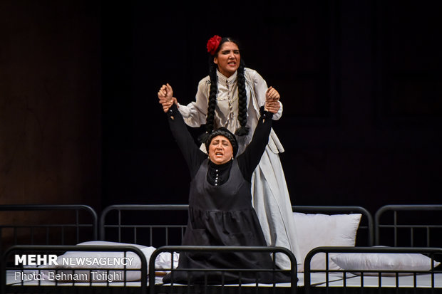 'The House of Bernarda Alba' on stage in Tehran