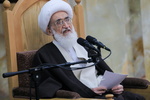 واکنش آیت‌الله نوری همدانی به اهانت پارلمان اروپا علیه رهبری