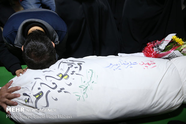 آغوشی که بعد از 30 سال گرم شد