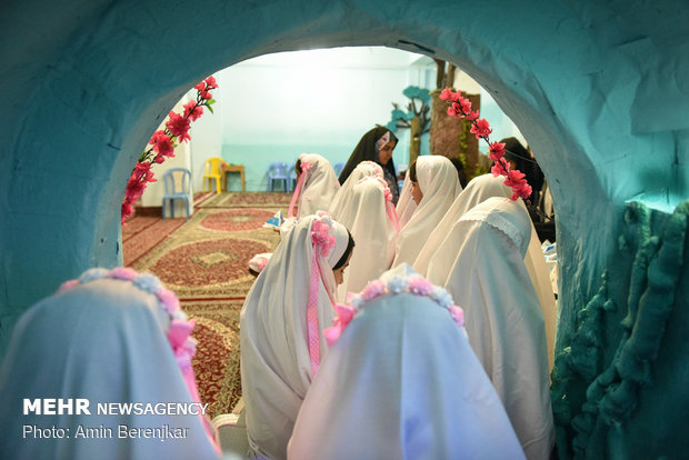 ثبت نام جشن عبادت شکوفه های بهشتی در مرکز اسلامی هامبورگ