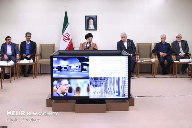 دیدار جمعی از مسئولان و محققان پژوهشکده علوم شناختی با رهبر انقلاب