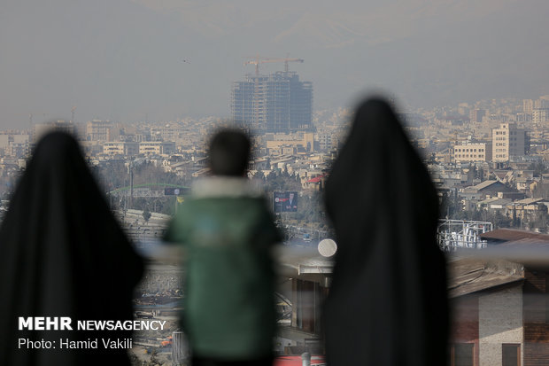تهران در چنگال آلودگی هوا