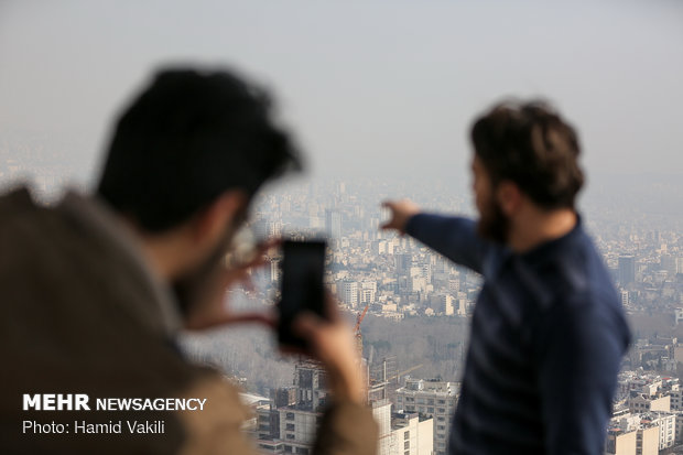 تهران در چنگال آلودگی هوا