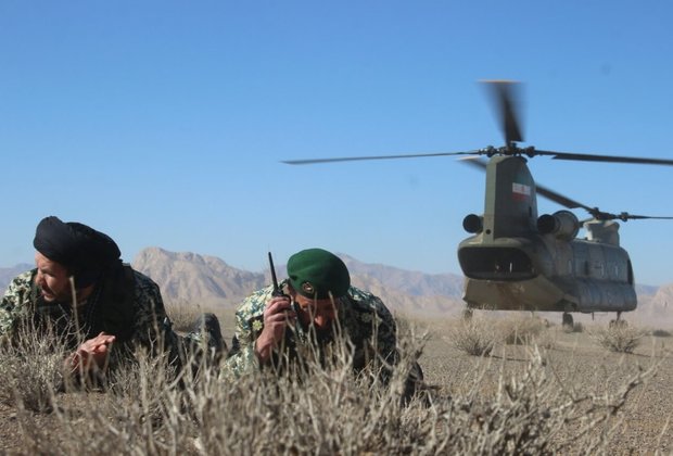 بدء مناورات "اقتدار 97" البرية للجيش الايراني