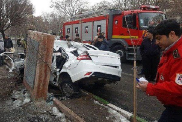 حادثه شدید رانندگی در تبریز/ مرد جوان مصدوم شد