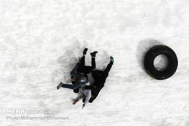 Snow tubing in Abali ski resort 