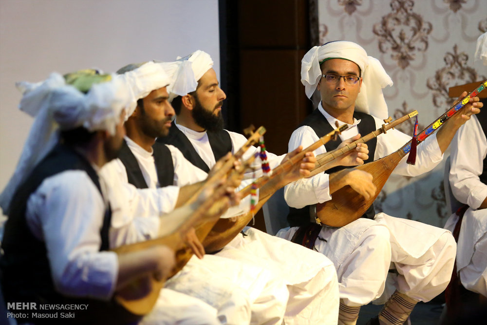 Iran seeks UNESCO status for dotar instrument - Tehran Times