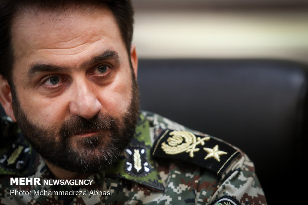 گفتگو با فرزاد اسماعیلی دستیار فرمانده ارتش