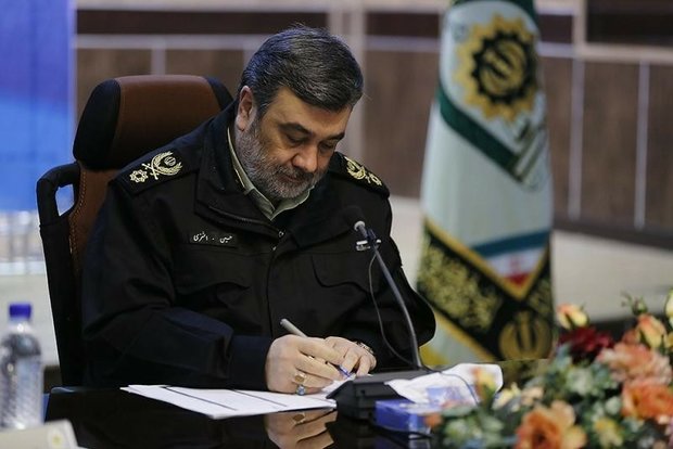 پیام تبریک فرمانده نیروی انتظامی به مناسبت روز زن