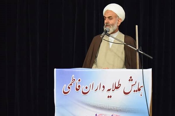 مبلغین توطئه دشمنان برای القای ناکارآمدی نظام اسلامی را خنثی کنند