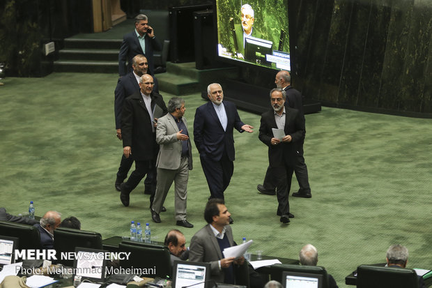 Iran FM Zarif in the Parliament