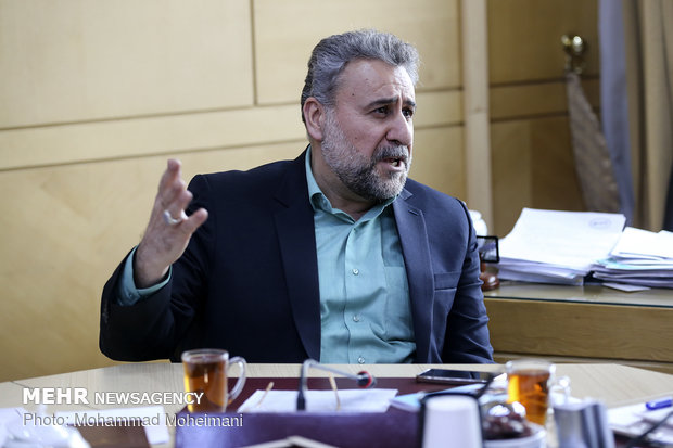 مسؤول إيراني يعلق على "تصريحات عراقجي" المثيرة للجدل حول المقيمين الأفغان 
